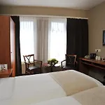Xo Centre Hotell