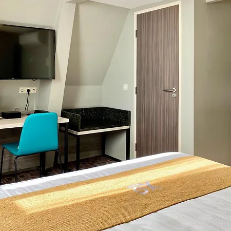 Hotel Xo Centre 3*