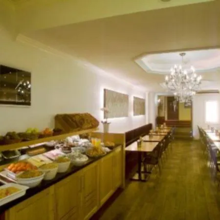 Otel Xo Centre 3*
